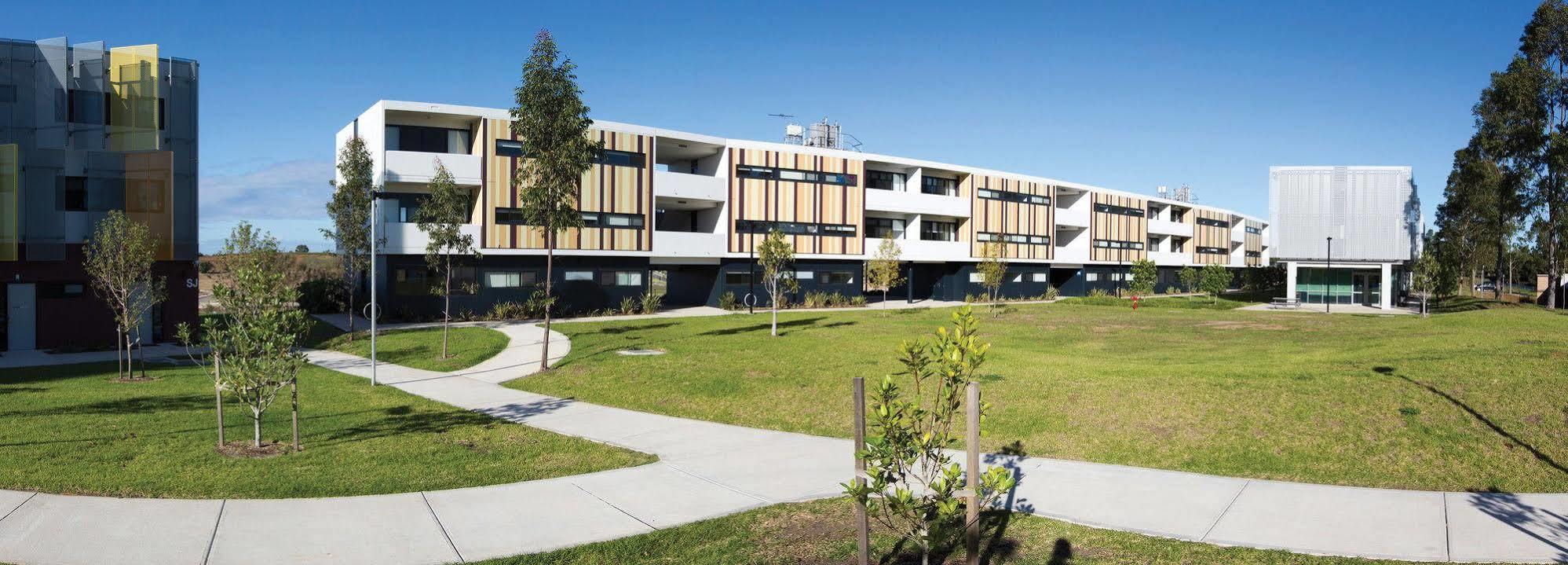 Western Sydney University Village - Penrith Eksteriør bilde
